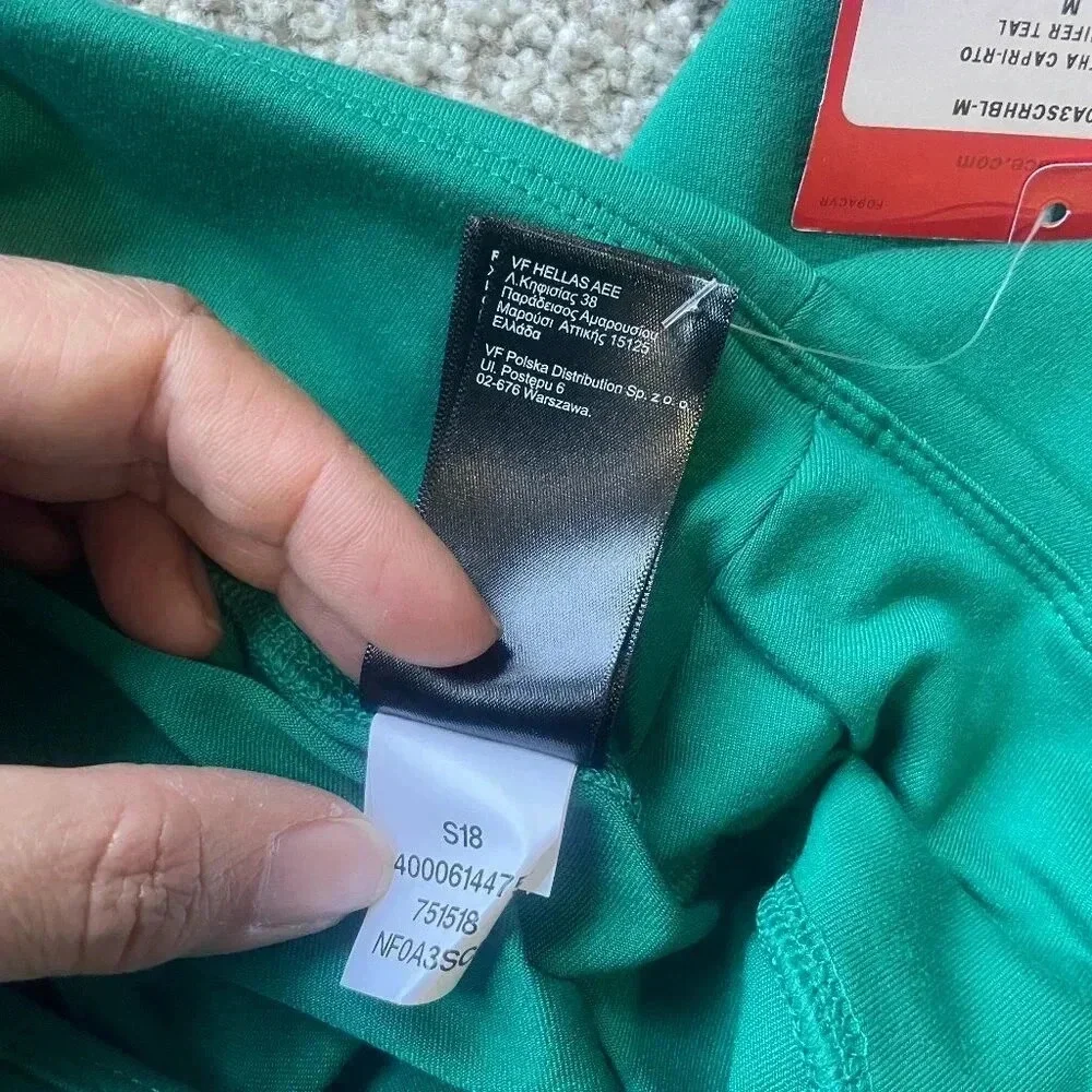 NWT The North Face Womens Hatha Capri Leggings Green Active Wear - Picture 5 of 12